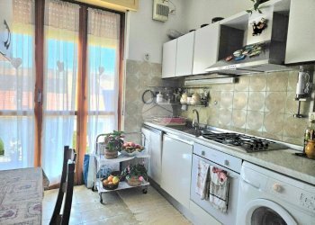 Four-room apartment Via Degli Orti, Diano Marina - photo 11