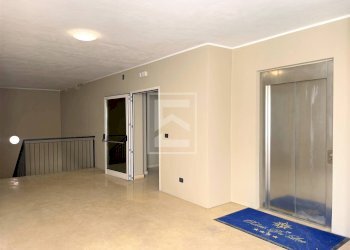 Bilocale via commisario palatucci, Desenzano del Garda - foto 18