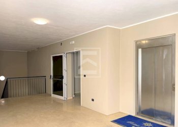 Bilocale via commisario palatucci, Desenzano del Garda - foto 21