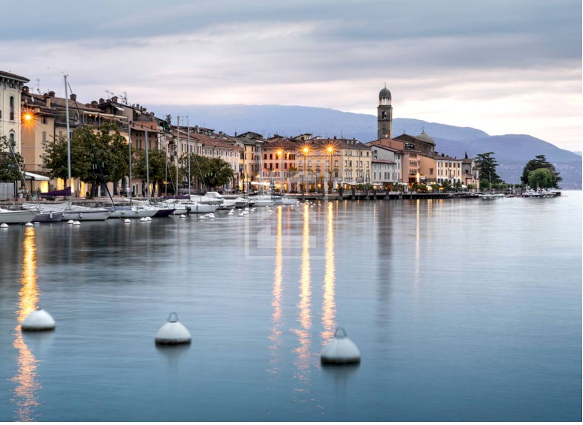 Bilocale piazza San Bernardino, Salò - foto 1