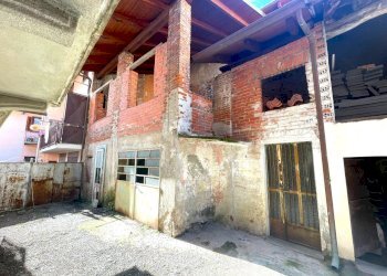 FABBRICATO ACCESSORI - Terratetto - Terracielo Piazza Castello 30, Ciriè - foto 16