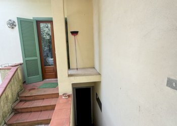 IMG_5404.JPG - Portion of a house Pietrasanta - photo 8