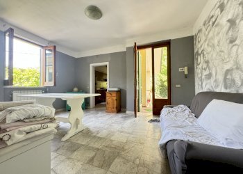 IMG_5426.JPG - Portion of a house Pietrasanta - photo 11