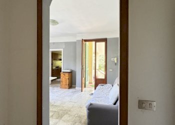 IMG_5425.JPG - Portion of a house Pietrasanta - photo 15