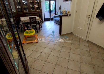 1265944-gzqixh34ku.jpg - Trilocale Viale Giacomo Puccini 17, Massa - foto 2