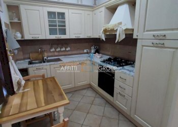 1265944-2nxwj46u.jpg - Trilocale Viale Giacomo Puccini 17, Massa - foto 5