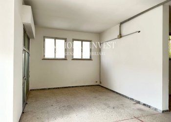 2.jpg - Laboratorio via Solferino, Martinsicuro - foto 2