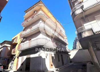 Apartment Via 4 Novembre, Partinico - photo 1