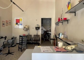 Negozio Piazza Dante, Valdilana - foto 2