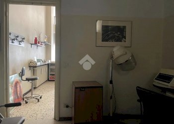 Negozio Piazza Dante, Valdilana - foto 12