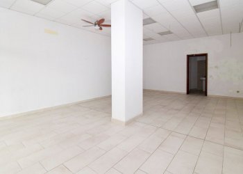 Shop Cadelbosco di Sopra - photo 2