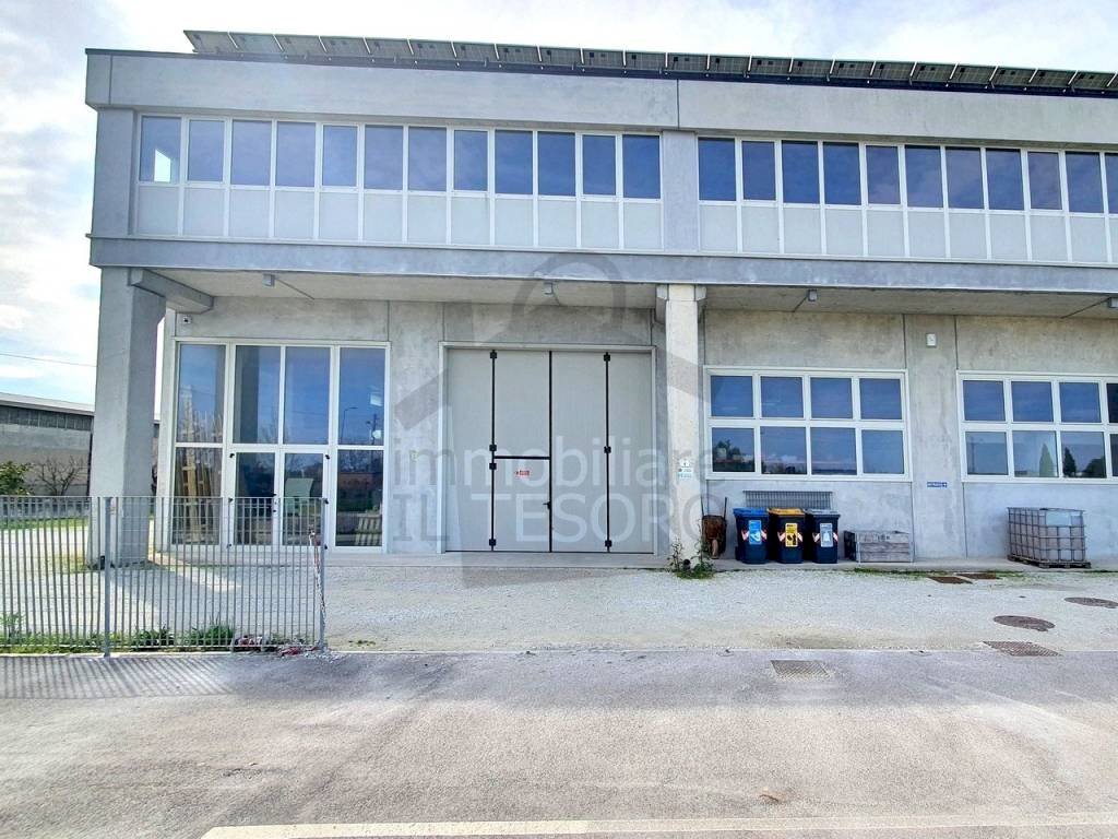 Esterno - Capannone via Mavoncello, Rimini - foto 3