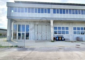 Esterno - Capannone via Mavoncello, Rimini - foto 3