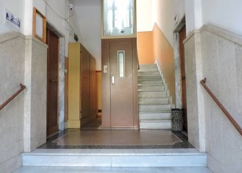 vano Scala - Three-room apartment via San Bartolomeo del Fossato, 52, Genova (neighborhood Sampierdarena) - photo 12