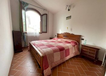 Camera da letto - Trilocale Gemmano - foto 9