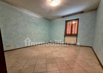 Stanza non arredata - Villa strada Statale, 68, Peveragno - photo 9