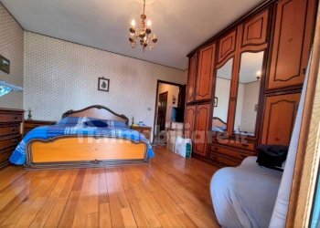 Camera da letto - Villa strada Statale, 68, Peveragno - photo 16