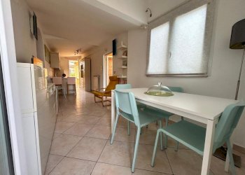 20240506_162041000_iOS 23.jpg - Trilocale VIALE MAIELLA, Francavilla al Mare - foto 3