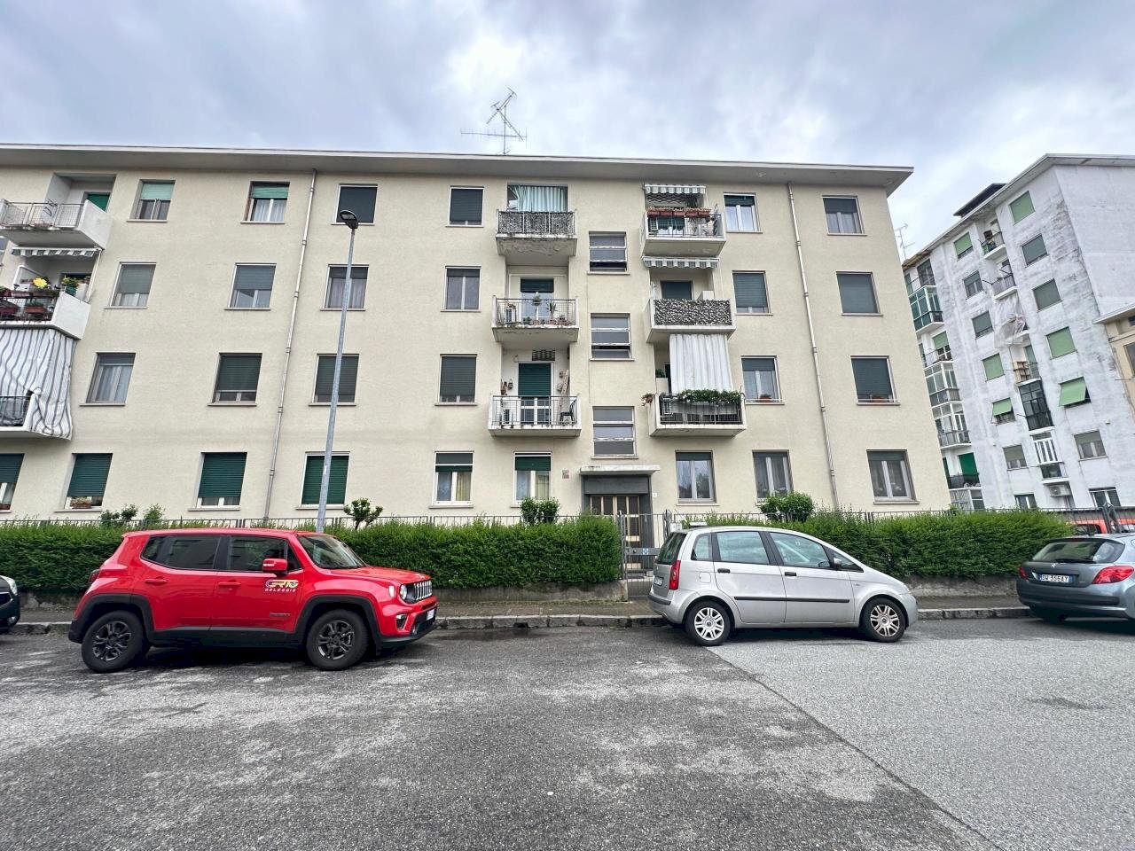Condominio - Appartamento via Mannes 3, Vercelli - foto 1