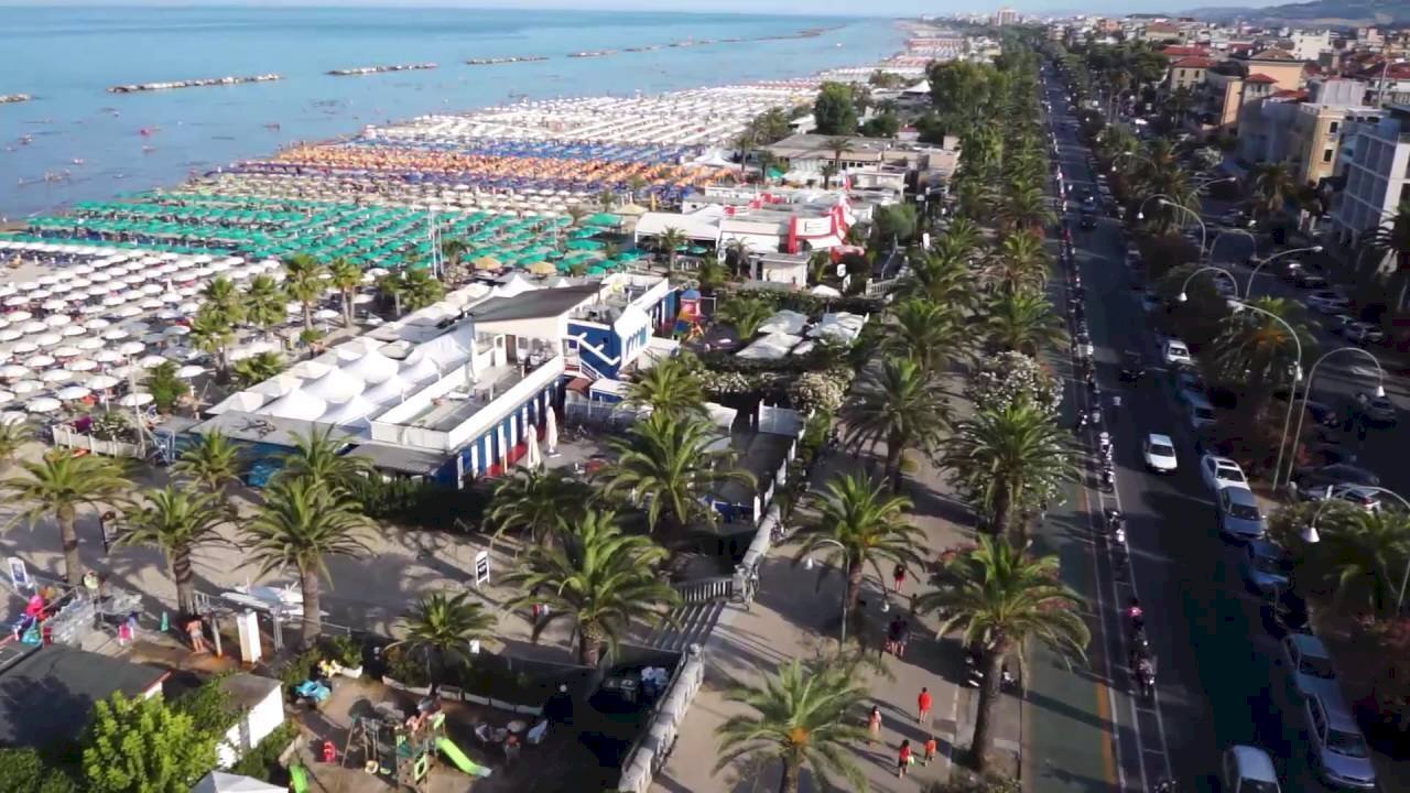 2.jpg - Hotel - Accommodation facility San Benedetto del Tronto - photo 1