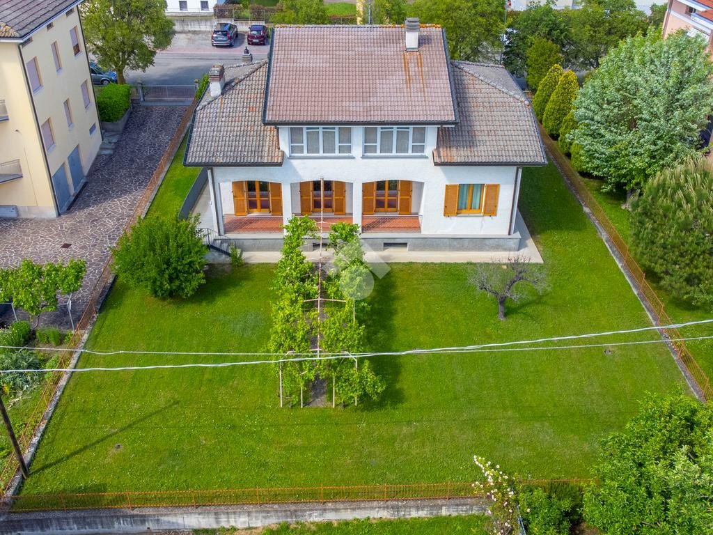 Villa Via delle ginestre, Varano de' Melegari - foto 1