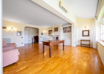 Villa Via delle ginestre, Varano de' Melegari - foto 6