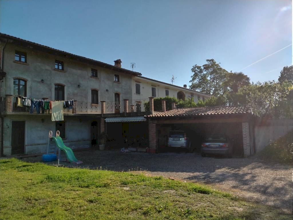 Facciata - Rustico via Sant'Anna, Calosso - foto 3