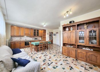Three-room apartment Via Enrico Toti, Alpignano - photo 1