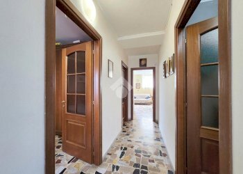 Three-room apartment Via Enrico Toti, Alpignano - photo 7