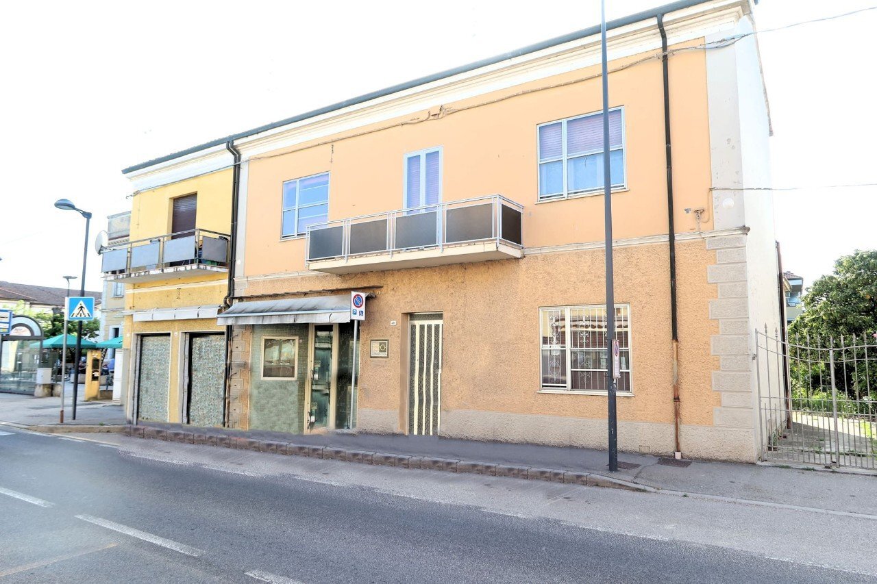 Semi-detached Villa Ravenna - photo 1