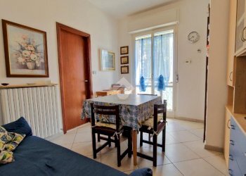 Three-room apartment Via Isonzo, Loano - photo 6