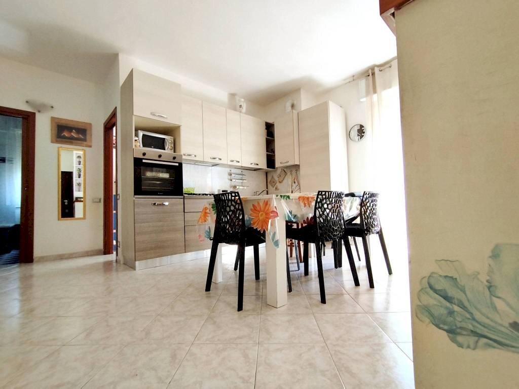 Cucina - Three-room apartment via 2 Giugno, 6, Sedriano - photo 3