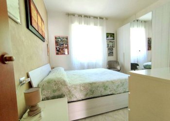 Camera da letto - Trilocale via 2 Giugno, 6, Sedriano - foto 20