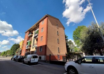 Facciata - Trilocale via 2 Giugno, 6, Sedriano - foto 30