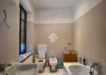 Independent house Strada Bria, Bra - photo 21