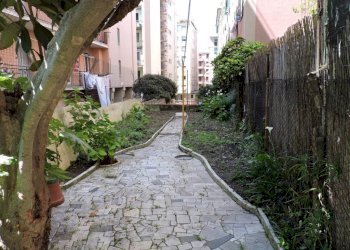 GIARDINO - Bilocale via Valentino Armirotti, 10, Genova (zona Sampierdarena) - foto 1