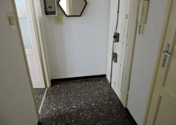 INGRESSO - Bilocale via Valentino Armirotti, 10, Genova (zona Sampierdarena) - foto 2