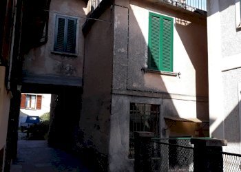 Villa Bifamiliare francesco aldi, Marzio - foto 1