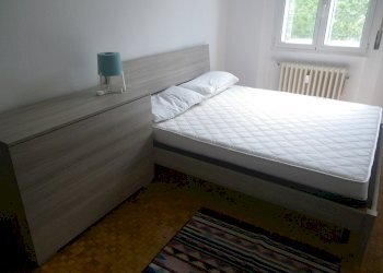 camera da letto 2 - Quadrilocale Reggio nell'Emilia - foto 25