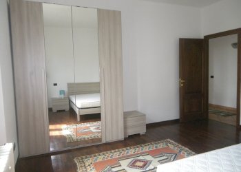 camera da letto 3 - Quadrilocale Reggio nell'Emilia - foto 27