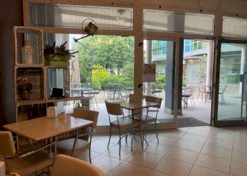 Negozio Modena (zona San Faustino) - foto 2