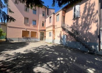 Stable - Palace Via Vigorso, Budrio - photo 5