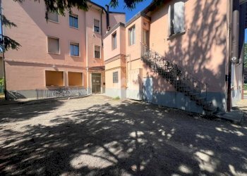 Stable - Palace Via Vigorso, Budrio - photo 10