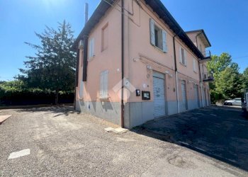 Stable - Palace Via Vigorso, Budrio - photo 11