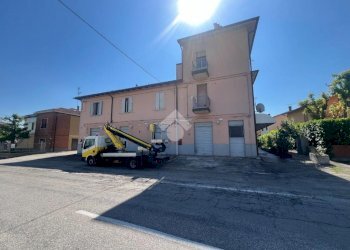 Stable - Palace Via Vigorso, Budrio - photo 13