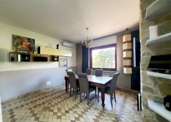 d3371630-202d-4b1a-8789-e21b922f738d.jpg - Casa semi indipendente Luni - foto 7