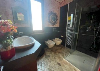 b8be4a78-ed01-41fe-b64c-8f9a5b4b7e03.jpg - Casa semi indipendente Luni - foto 23