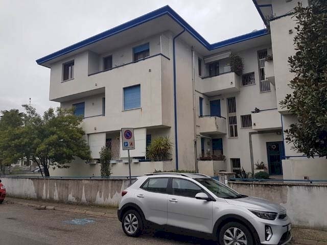 1603171_b_documento_con_foto-4.jpg - Appartamento via toscanini 30, Rovigo - foto 3