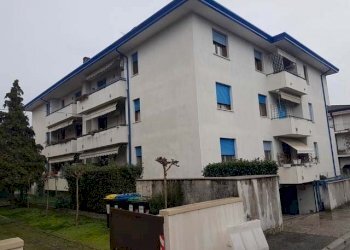 1603171_b_documento_con_foto-1.jpg - Appartamento via toscanini 30, Rovigo - foto 2