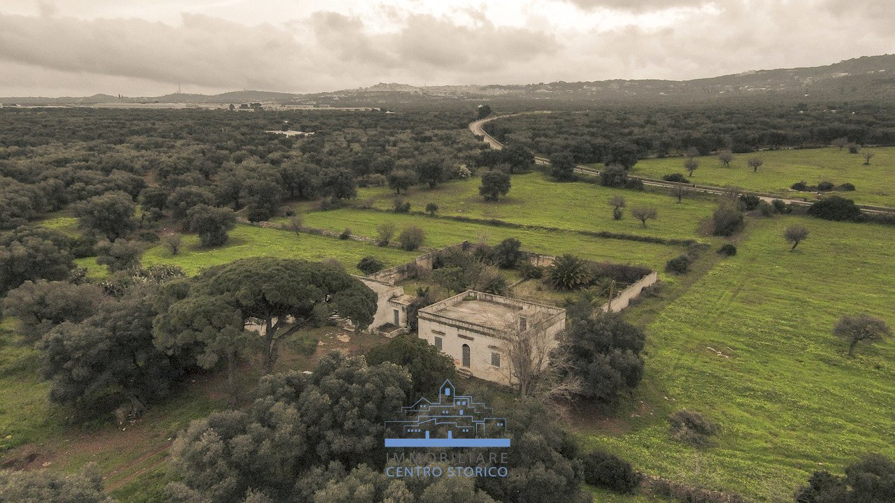 182182.jpg - Casale sp 19, Ostuni - foto 2